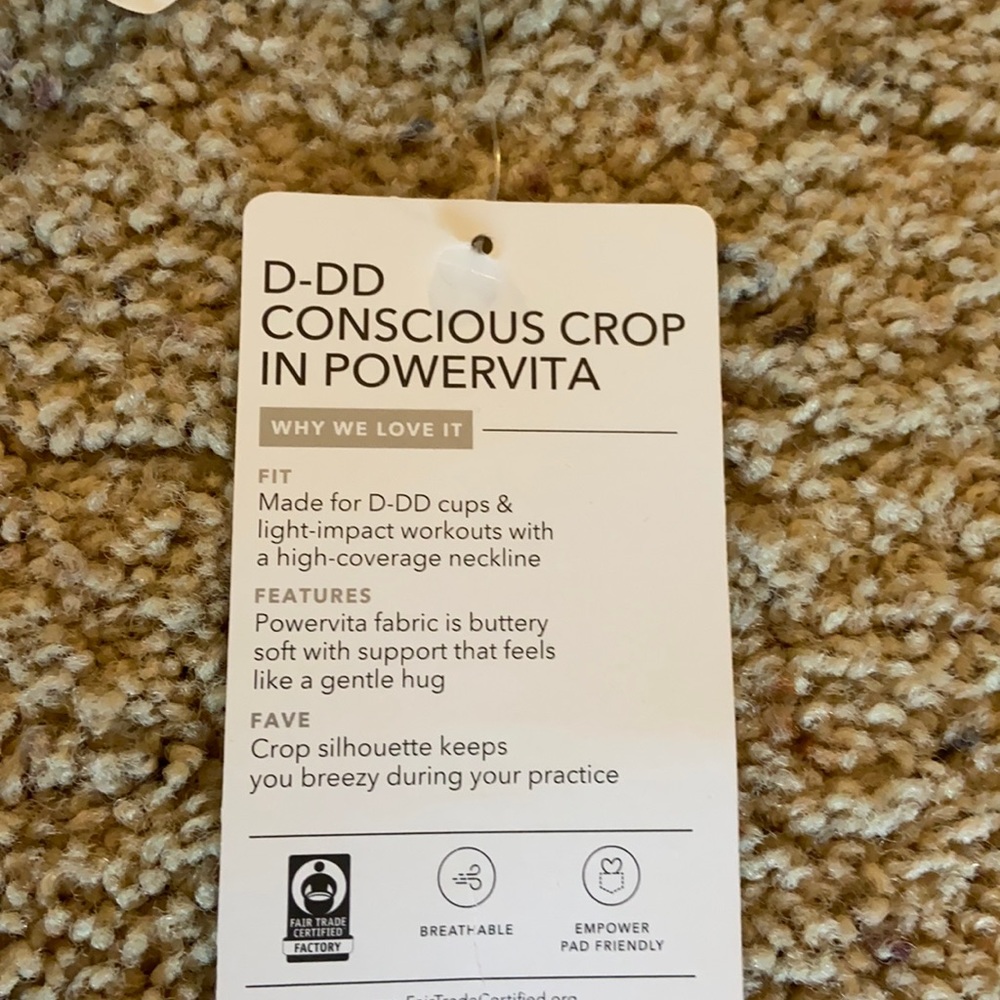 Athleta D-DD Conscious Crop in Powervita White - Picture 6 of 6